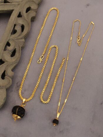 Couple 2 gold plated pendents+chain set