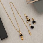 Female_4_pendents+gold_plated_chain_1