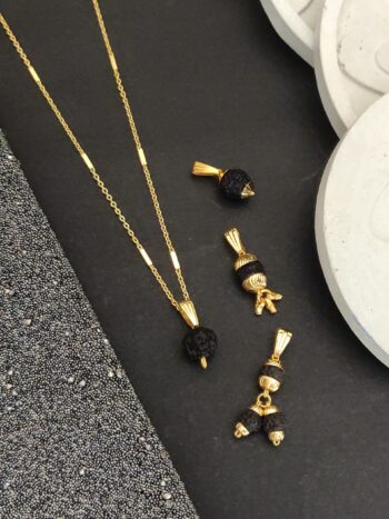 Female 4 pendents+gold plated chain